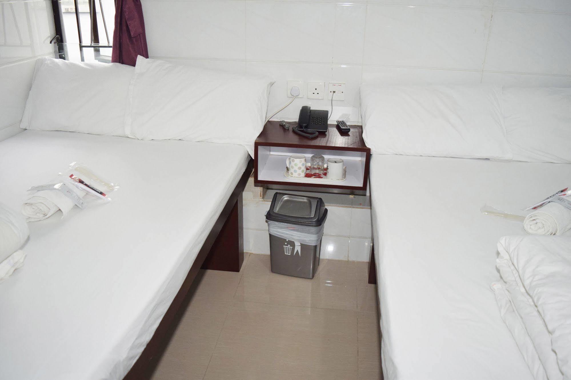 Om Guest House Hong Kong Exterior photo